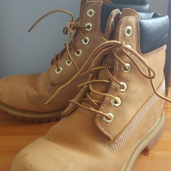 Timberland Shoes - 7M Timberlands Genuine Leather Upper